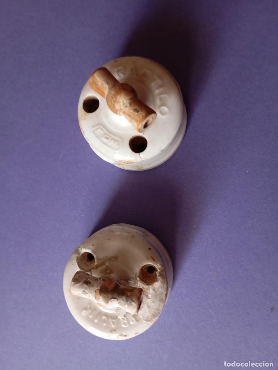 Antig&uuml;edades: dos antiguos interruptores de porcelana