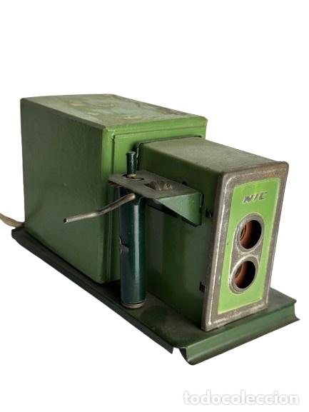 Antig&uuml;edades: Proyector de Diapositivas Retro MIC - Foto 2