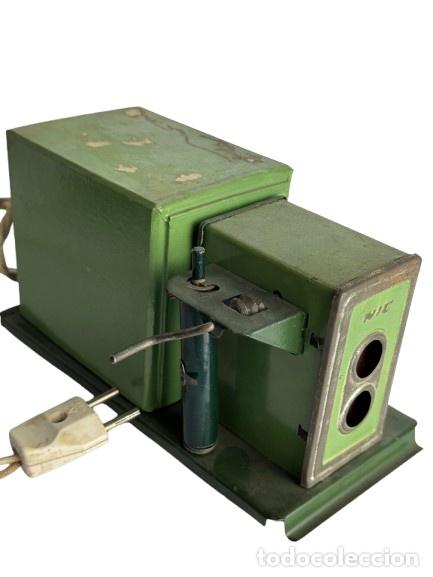 Antig&uuml;edades: Proyector de Diapositivas Retro MIC
