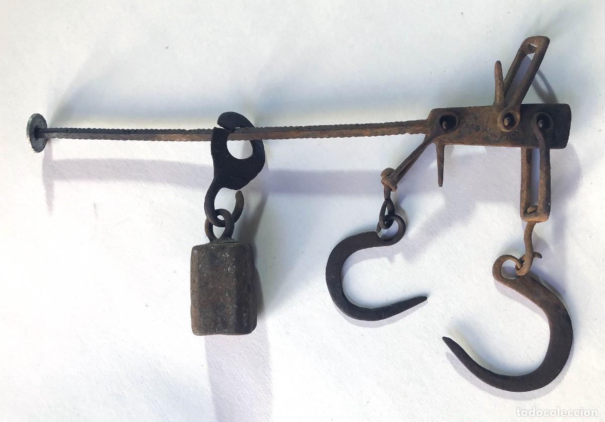 Antig&uuml;edades: ANTIGUA ROMANA DE LIBRAS / TAMA&Ntilde;O PEQUE&Ntilde;O ( 24 cm. ) Provincia de Huesca