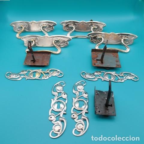 Antig&uuml;edades: Juego de herrajes Art Nouveau para c&oacute;moda 1920-1930, tiradores, bocallaves, cerraduras y llaves
