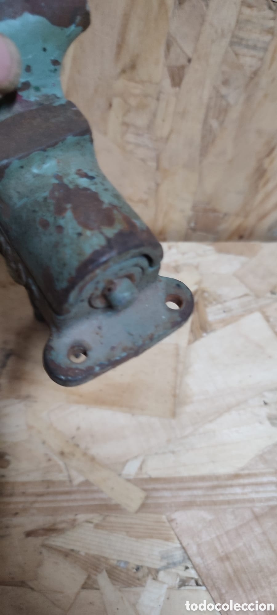 Antig&uuml;edades: Tornillo de banco Acesa 60 Nodular. - Foto 7