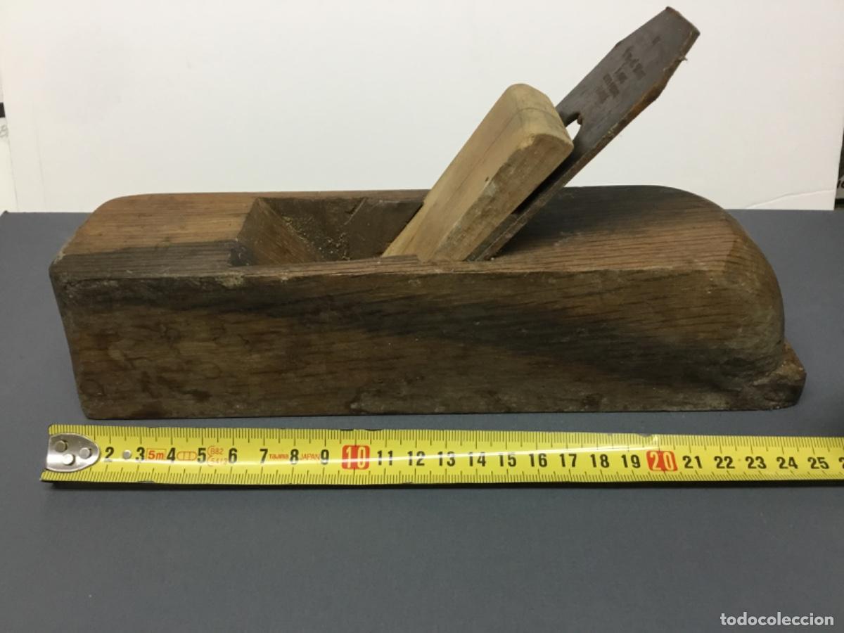 Antig&uuml;edades: HERRAMIENTA, CEPILLO O GARLOPA PARA MADERA, DE CARPINTERO O EBANISTA.