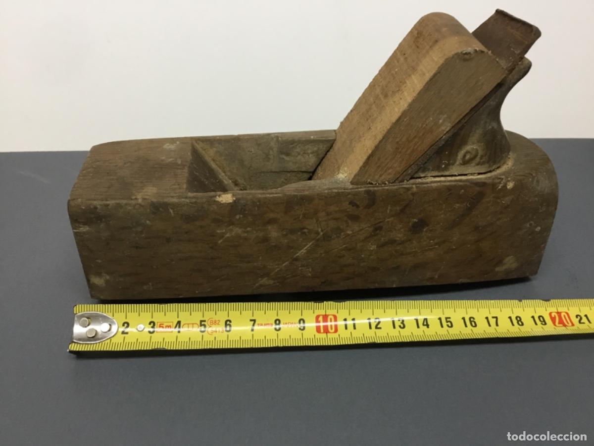 Antig&uuml;edades: HERRAMIENTA, CEPILLO O GARLOPA PARA MADERA, DE CARPINTERO O EBANISTA.