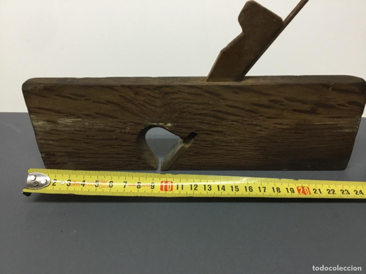 Antig&uuml;edades: HERRAMIENTA, CEPILLO O GARLOPA PARA MADERA, DE CARPINTERO O EBANISTA.