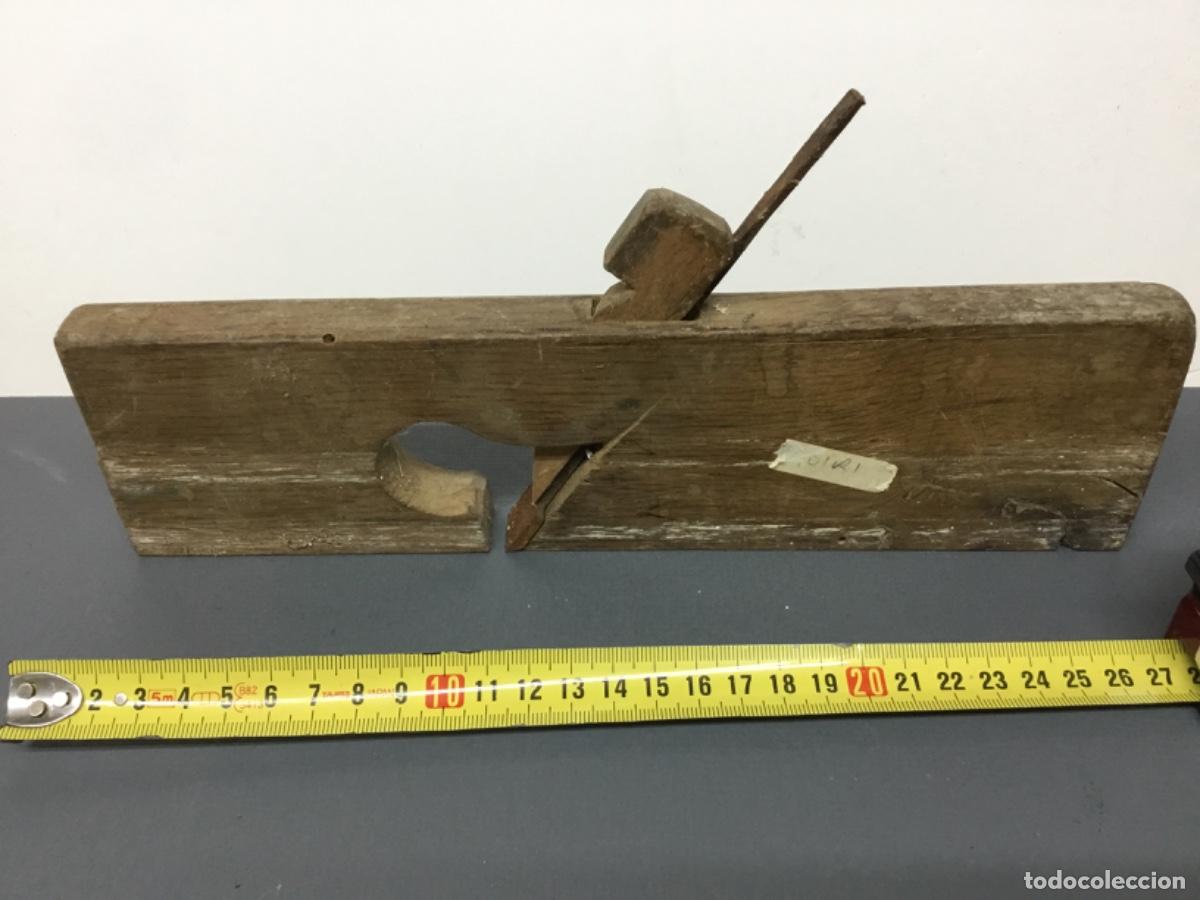 Antig&uuml;edades: HERRAMIENTA, CEPILLO O GARLOPA PARA MADERA, DE CARPINTERO O EBANISTA.