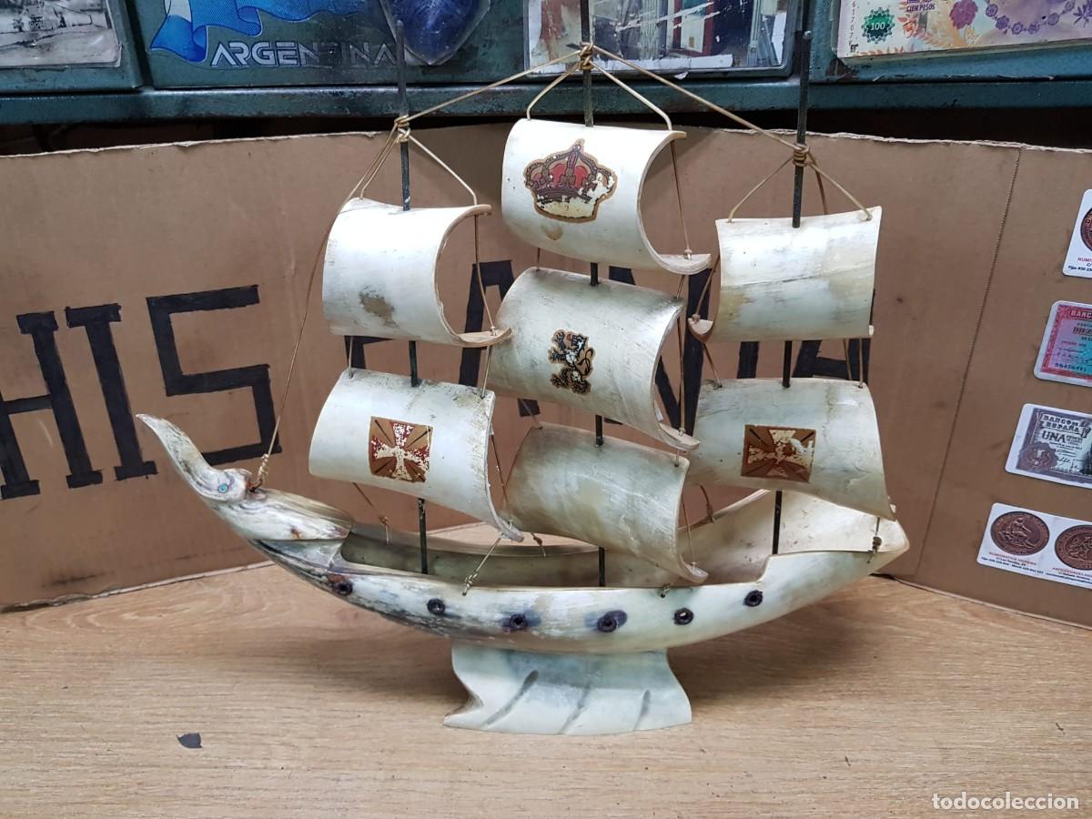 Antig&uuml;edades: ANTIGUO BARCO VELERO DE CUERNO DE TORO