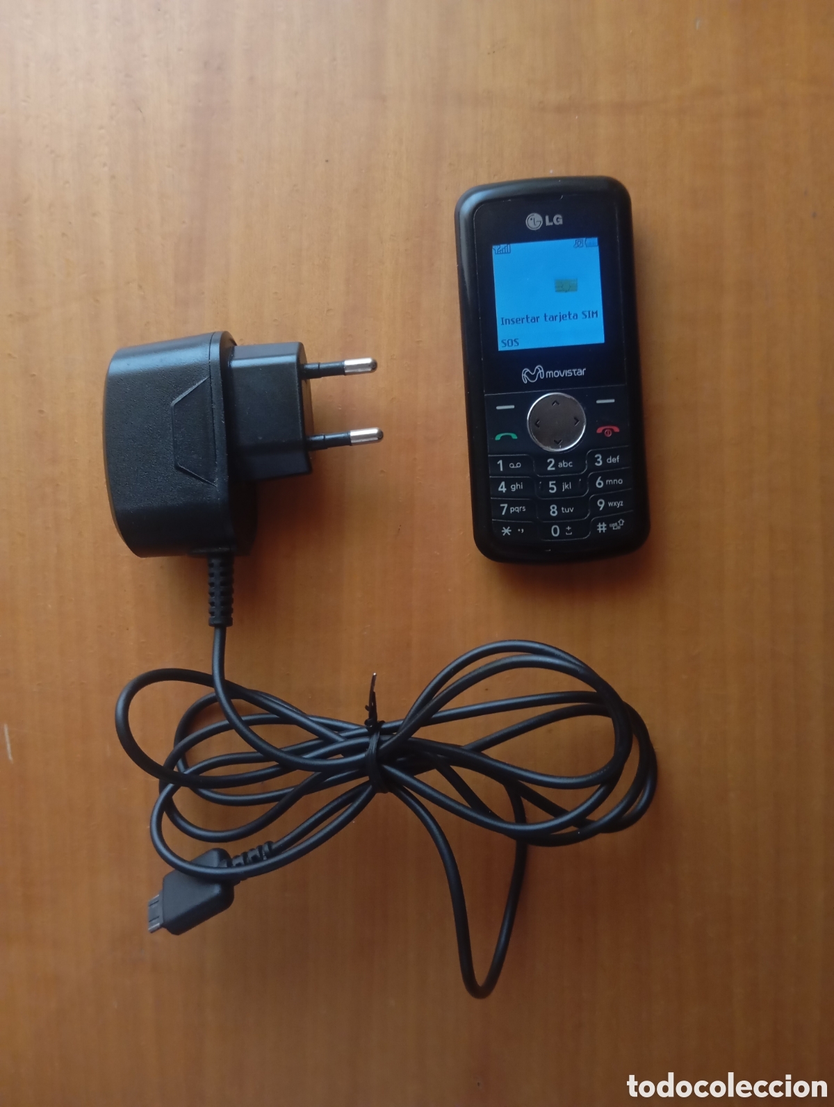 Tel&eacute;fonos: Tel&eacute;fono LG modelo KP100
