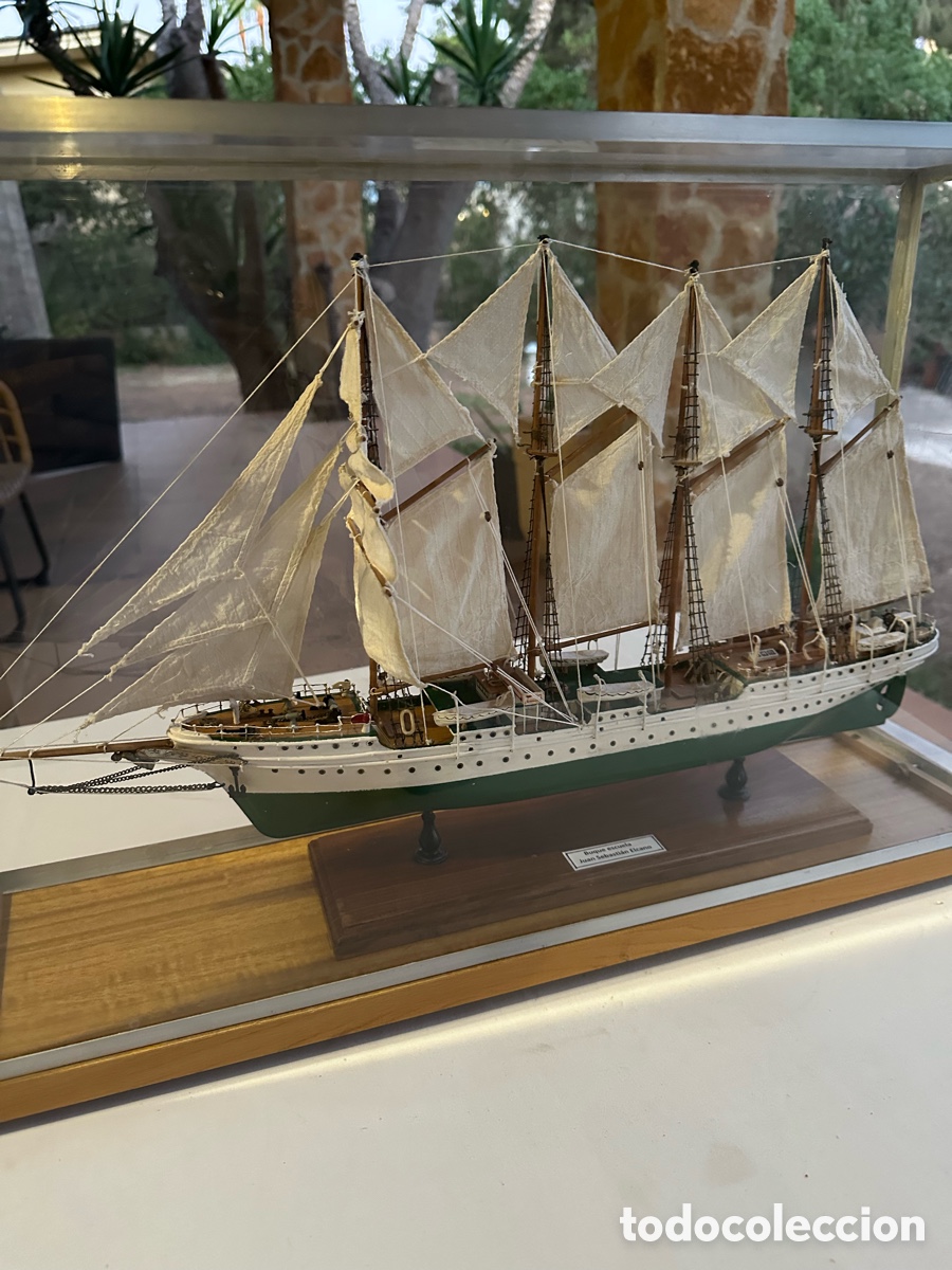 Antig&uuml;edades: Maqueta barco Juan Sebastian Elcano.
