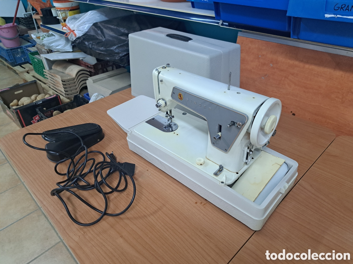 Antig&uuml;edades: Jml Maquina coser singer con maleta y pedal port&aacute;til electrica