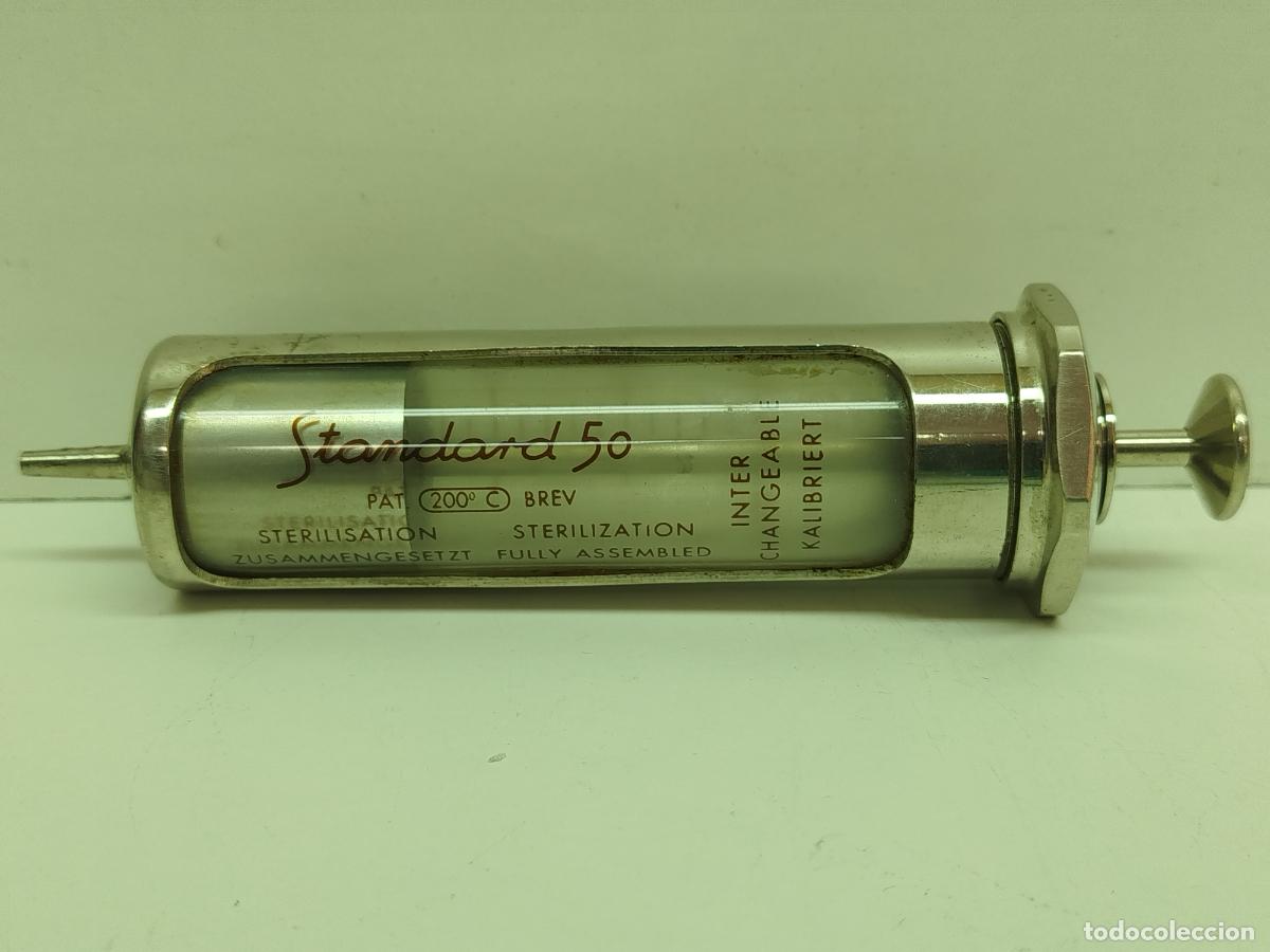 Antig&uuml;edades: ANTIGUA JERINGA DE VIDRIO Y METAL - SOCOREX STANDARD 50 - MADE IN SUIZA