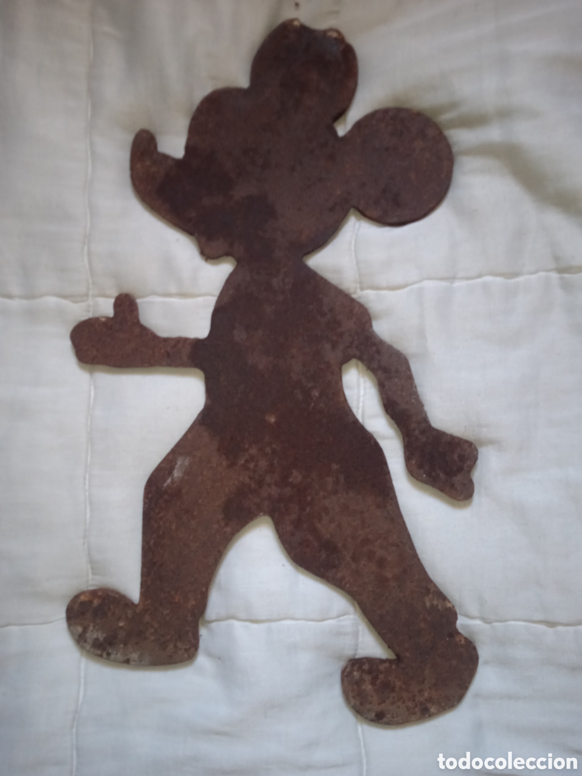 Antig&uuml;edades: Mickey de forja , aprox. 50 x 30 cm