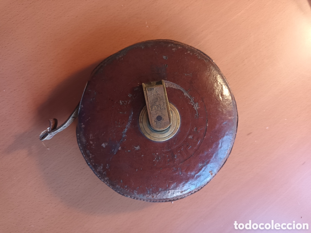 Antig&uuml;edades: Cinta m&eacute;trica antigua (20m)
