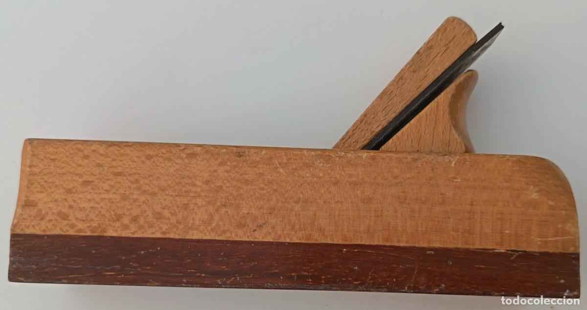 Antig&uuml;edades: Cepillo para madera. URKO 42. - Foto 3