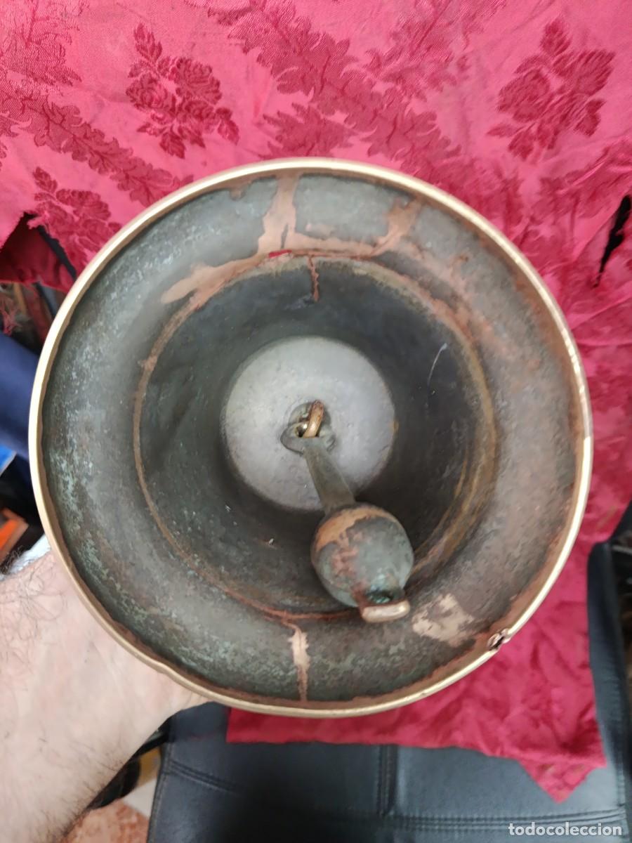 Antig&uuml;edades: Campana antigua de bronce. - Foto 5