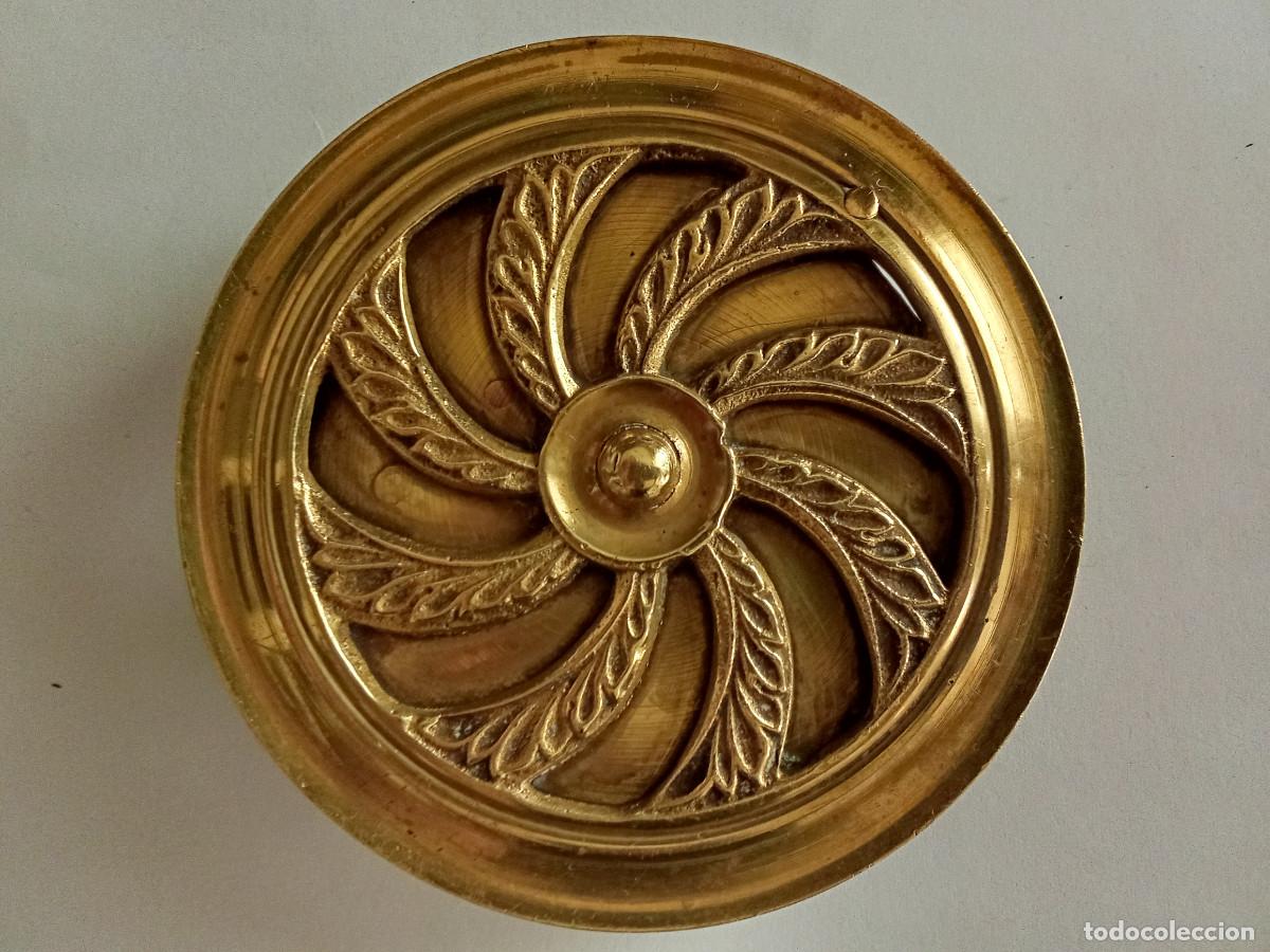 Antig&uuml;edades: Antigua mirilla espiral de bronce para puerta principios S.XX