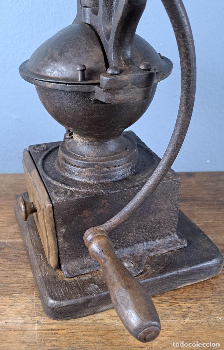 Antig&uuml;edades: Antiguo molinillo de caf&eacute;, finales del siglo XIX - Foto 14