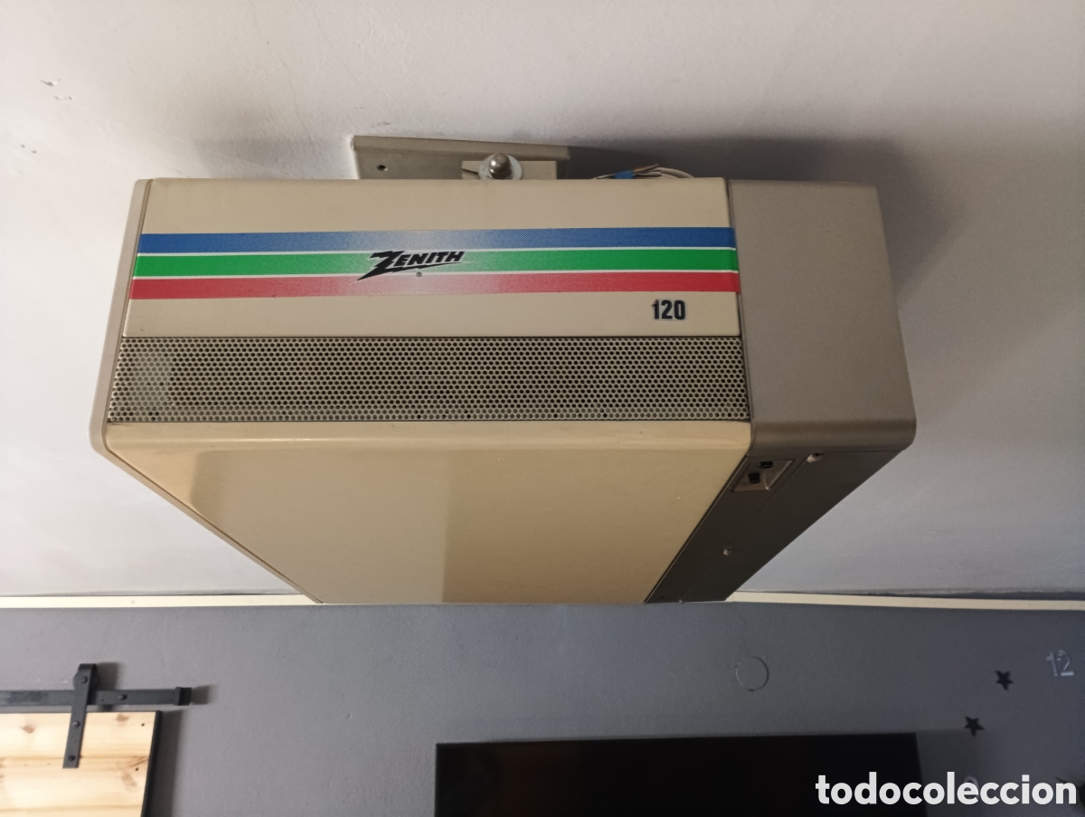 Antig&uuml;edades: Proyector Anal&oacute;gico &rdquo; ZENITH &rdquo; - Foto 3