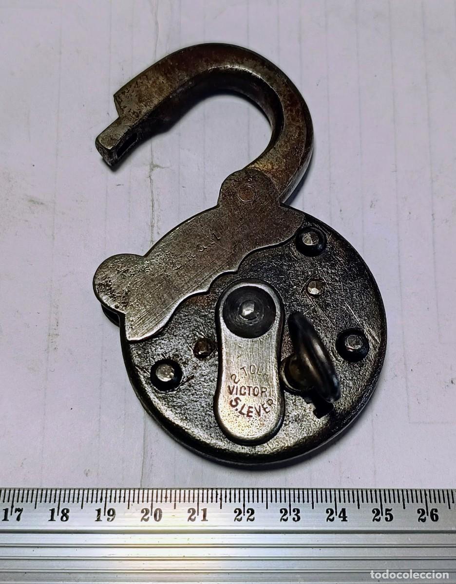 Antig&uuml;edades: Candado antiguo de palanca D.R.G.M. E. Tolley Victor con llave &ndash; Modelo de utilidad alem&aacute;n