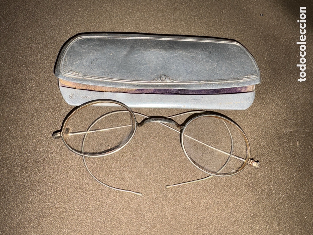 Antiquit&eacute;s: Antigua gafas tipo Quevedo en su funda original*VER FOTOS*