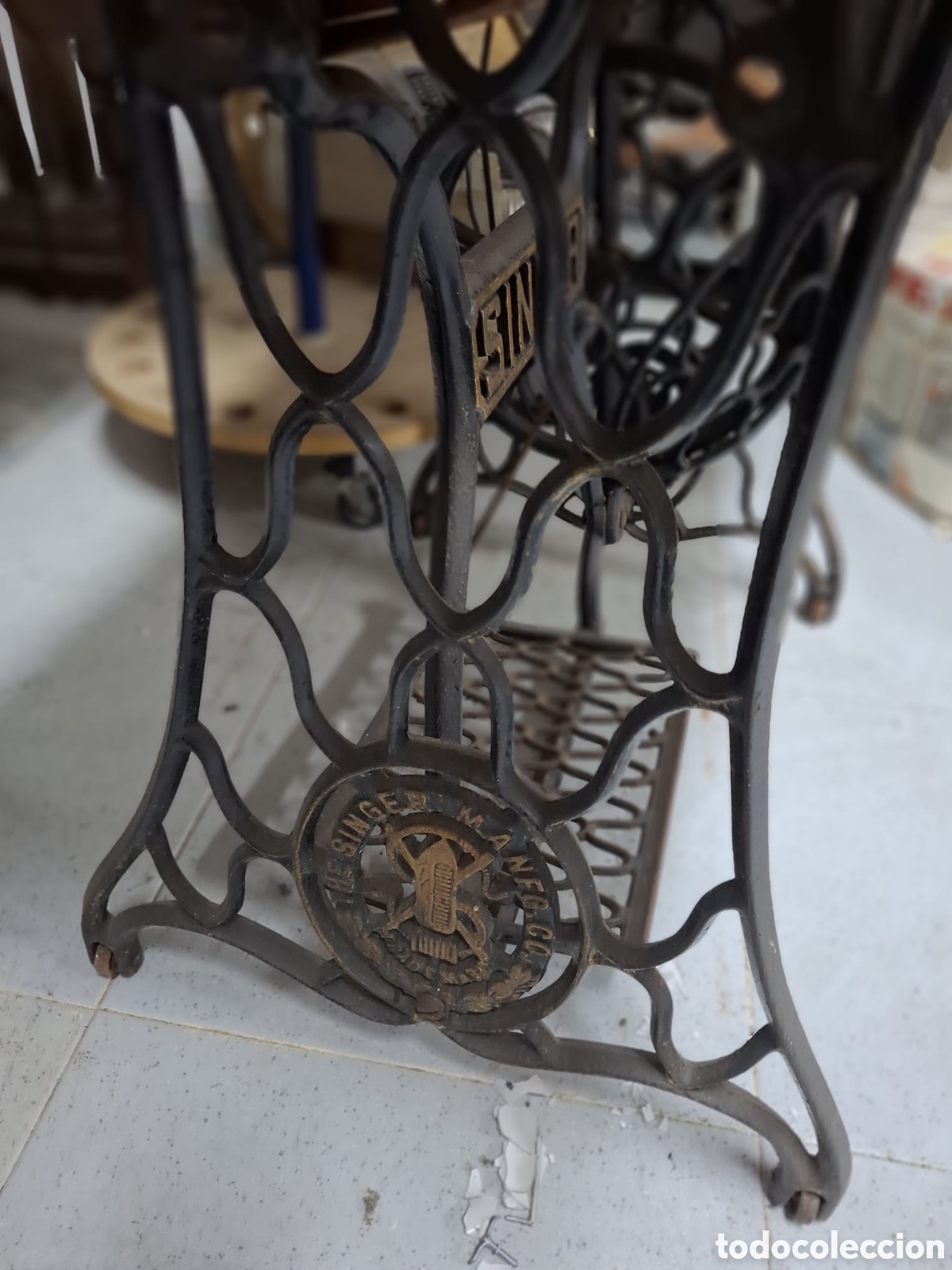 Antig&uuml;edades: M&aacute;quina de coser Singer de 1887 - Foto 9