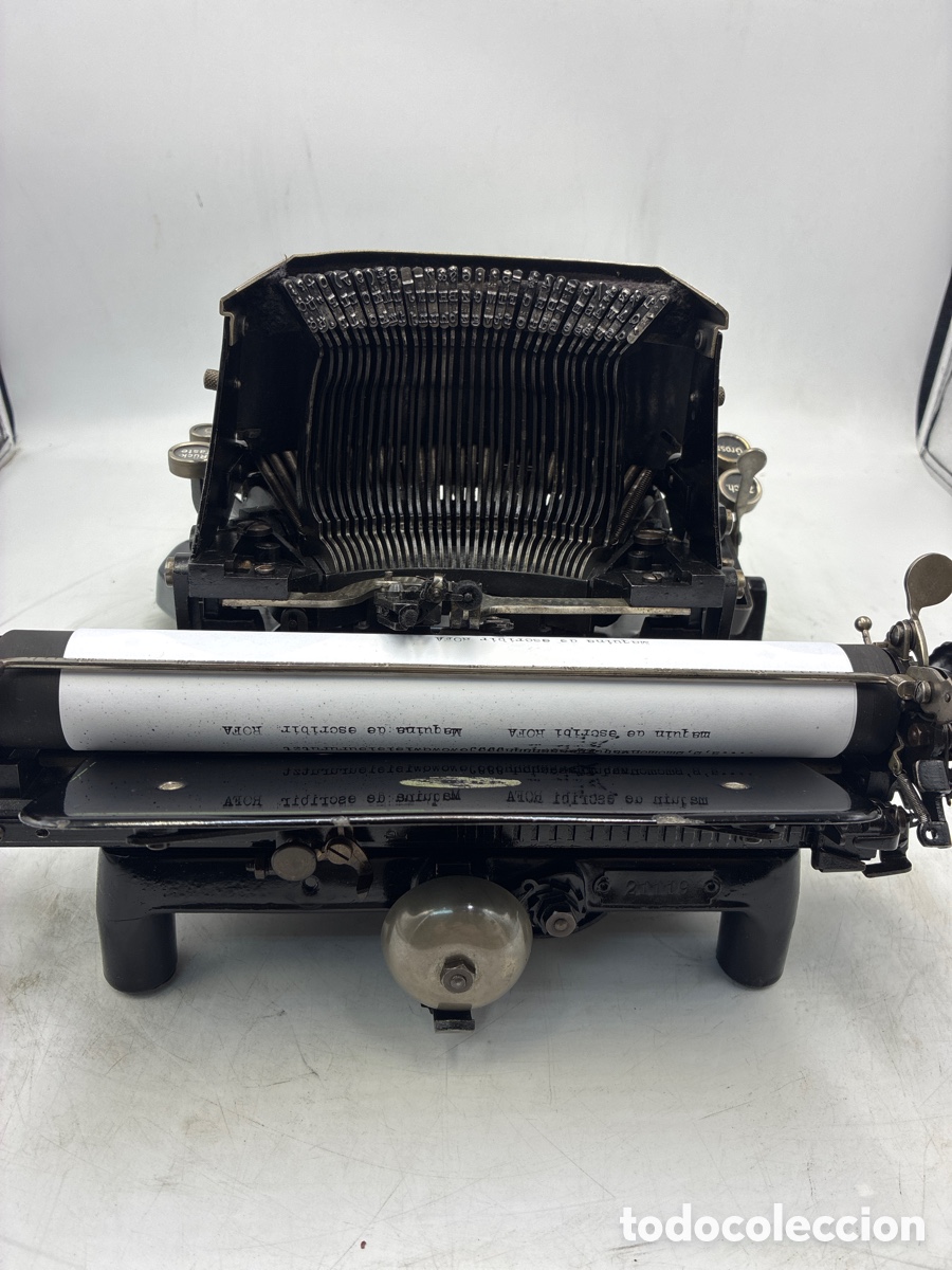 Antig&uuml;edades: M&aacute;quina de escribir ROFA n&uacute;mero 4. - Foto 5
