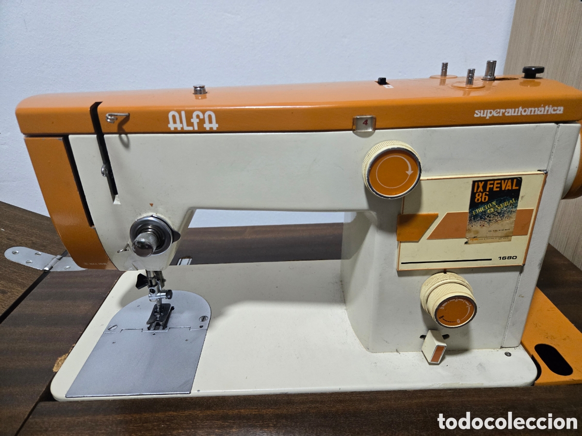 Antig&uuml;edades: Maquina de coser Alfa - Foto 2