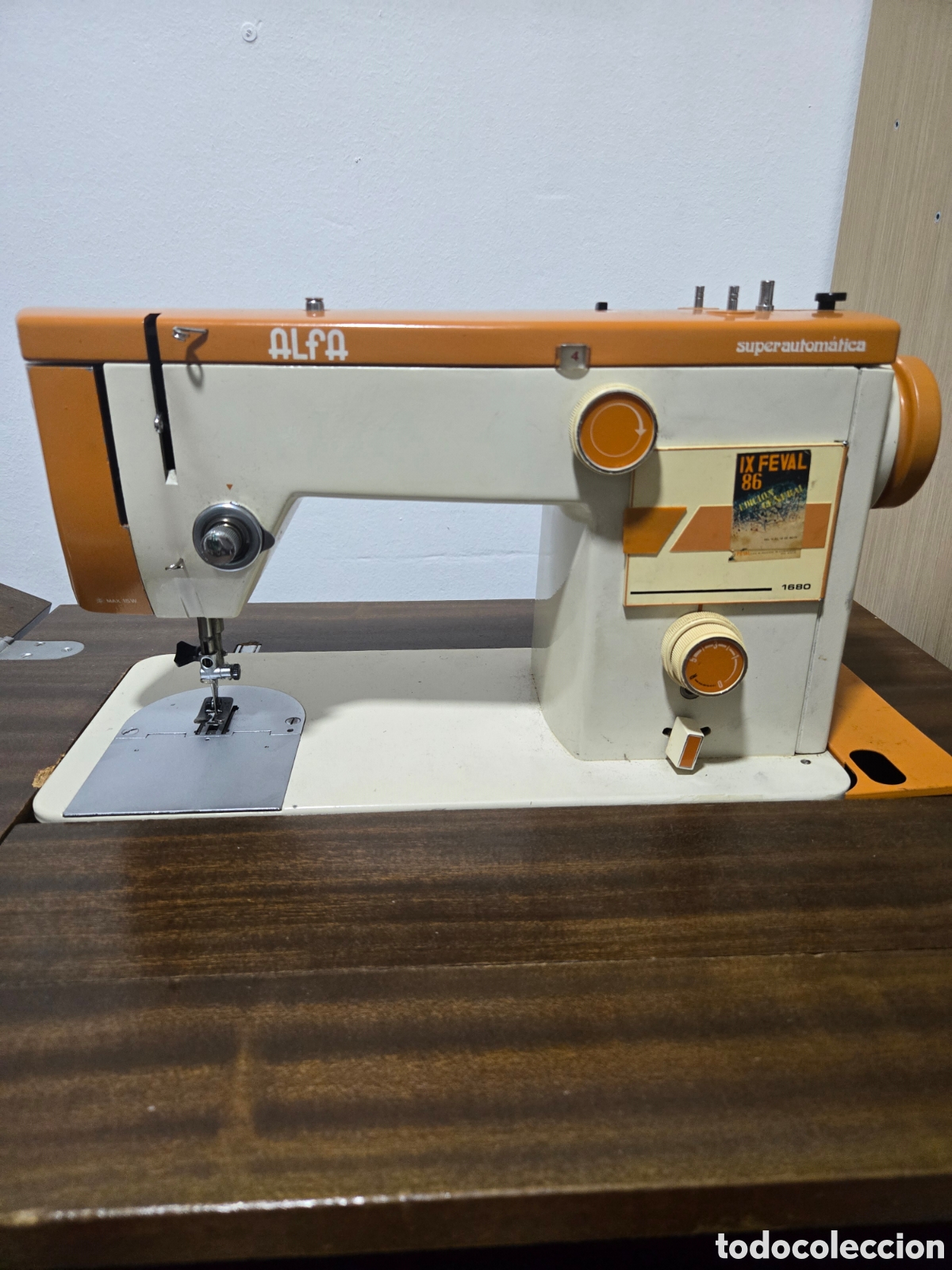 Antig&uuml;edades: Maquina de coser Alfa - Foto 1