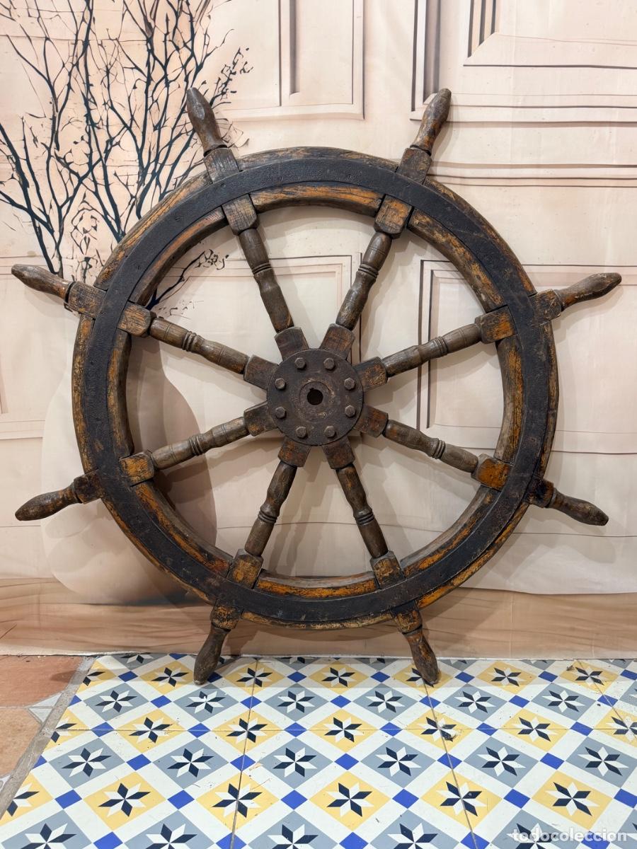 Antig&uuml;edades: Antiguo tim&oacute;n de barco