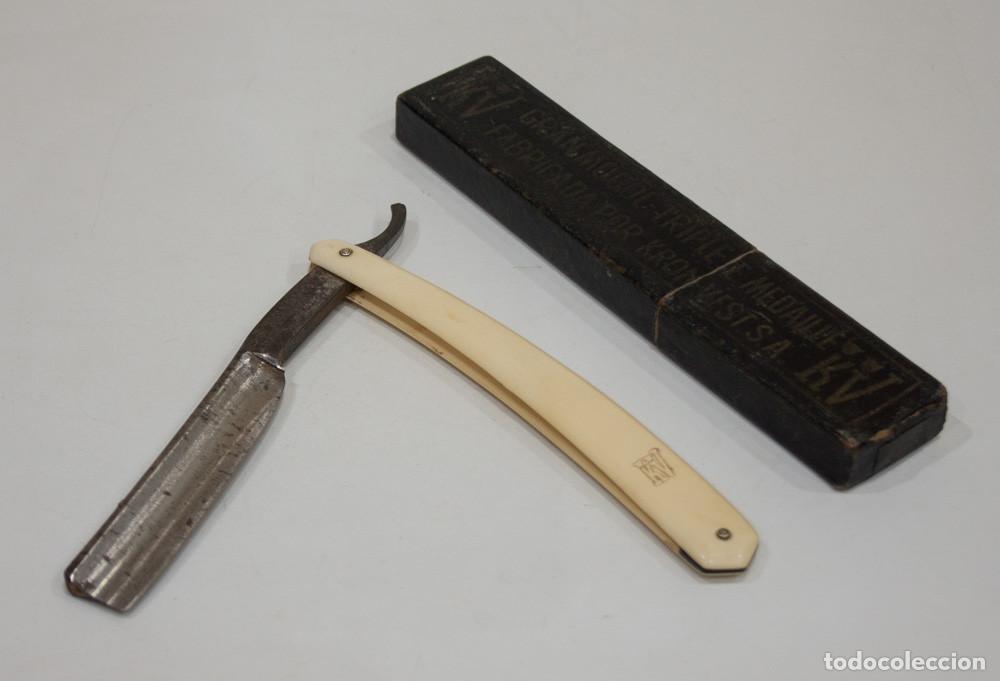Antig&uuml;edades: ANTIGUA NAVAJA DE AFEITAR KRON-VEST, S.A. GRANMOGOL 14. TRIPLE MEDALLA.