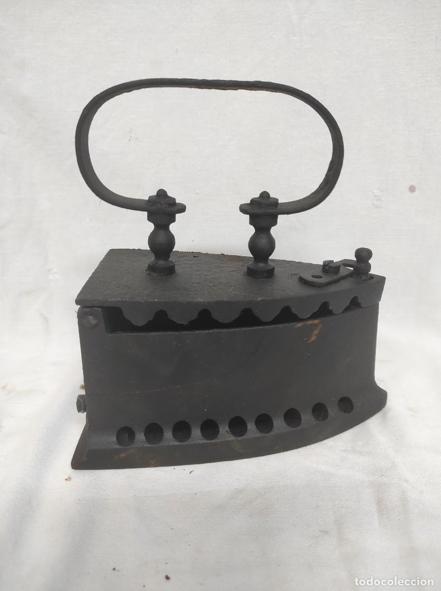 Antiques: Antigua plancha de hierro, muy decorativa!