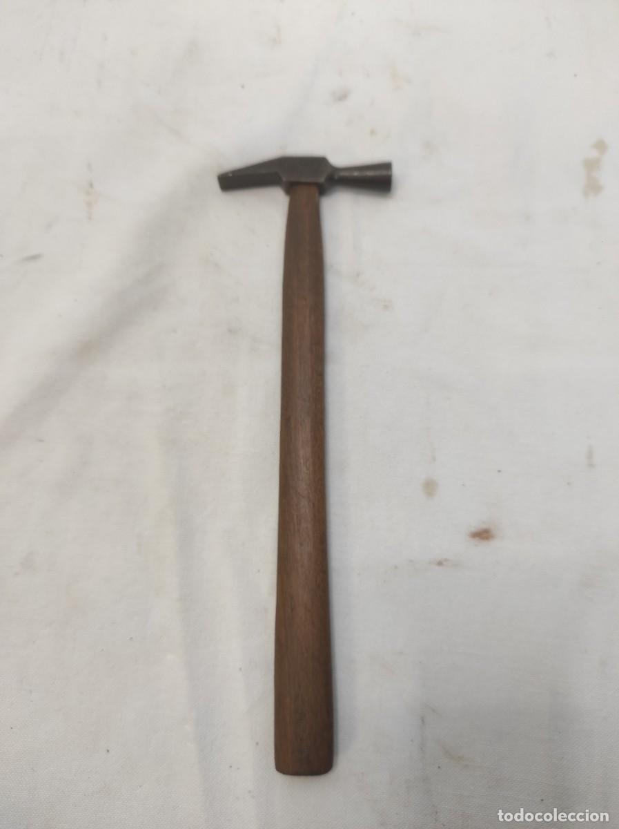 Antig&uuml;edades: Precioso martillo de joyero, en buen estado!