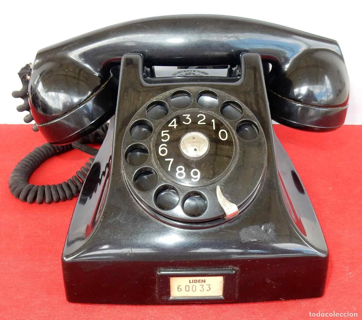 Phones: Tel&eacute;fono antiguo TELEVERKSTADEN - de baquelita -