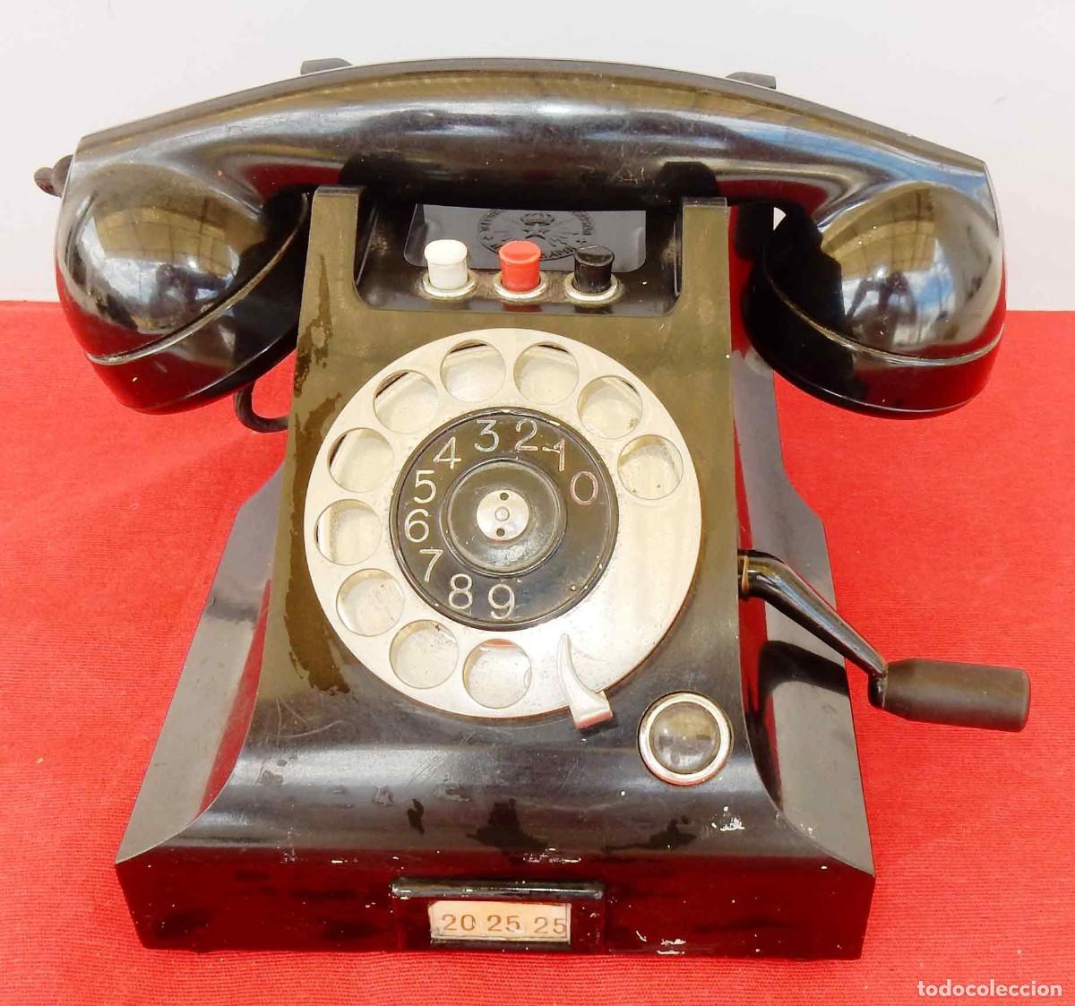 Phones: Tel&eacute;fono antiguo TELEGRAFVERKTS - de baquelita - a&ntilde;o 1950