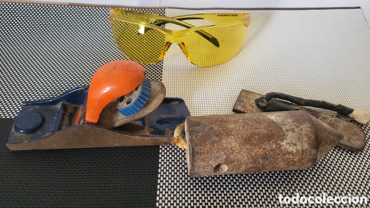 Antig&uuml;edades: Herramientas Alba&ntilde;eria - Foto 1