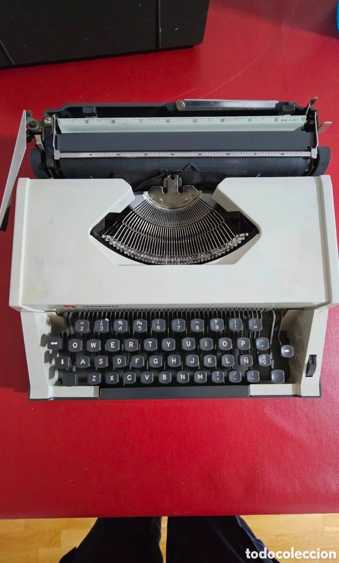 Antiques: M&aacute;quina de escribir Olympia Olympiette