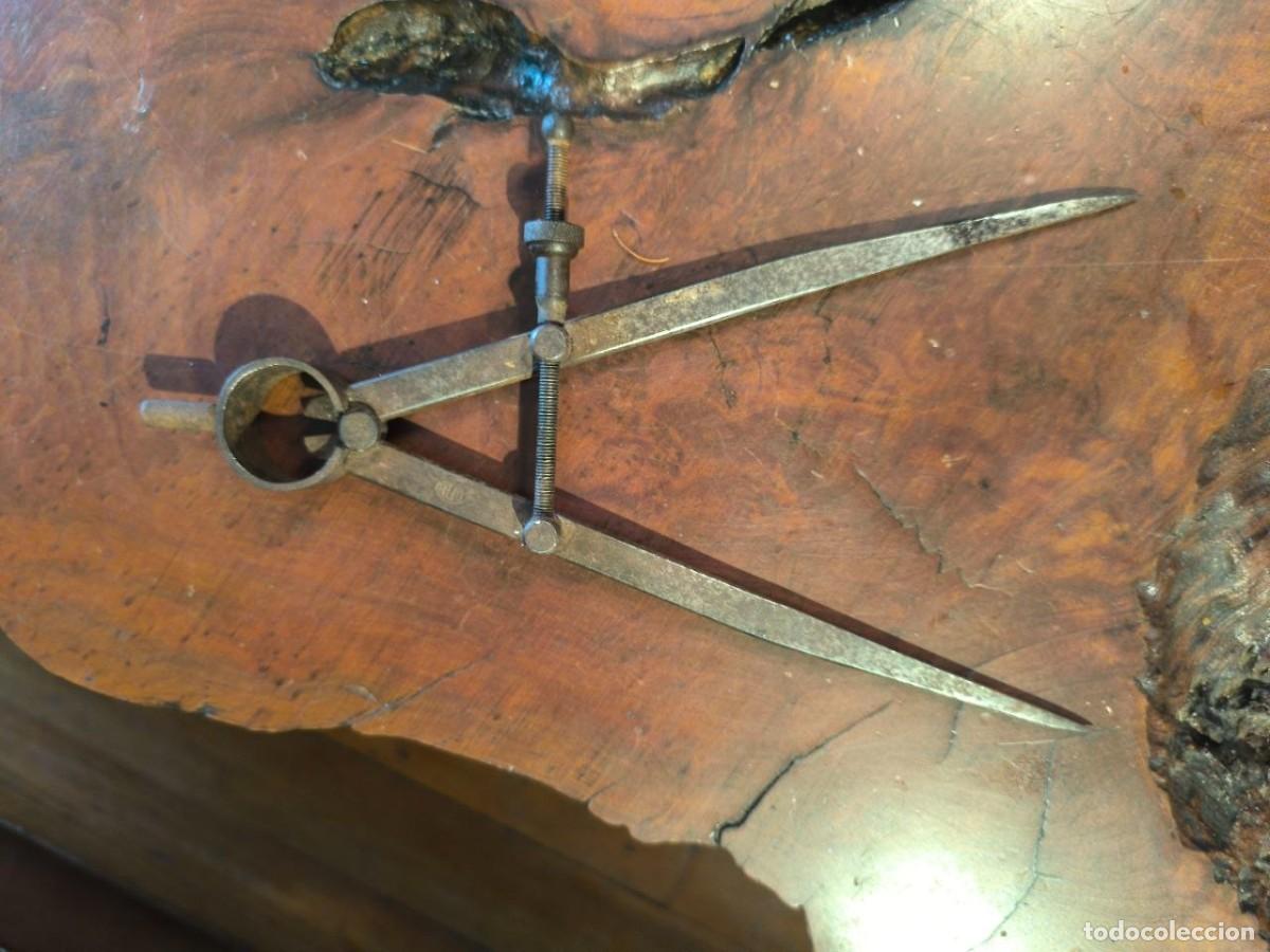 Antig&uuml;edades: ANTIGUO COMPAS DE HIERRO MARCA DELA 25 CM PARA MARCAR HIERRO Y MADERA