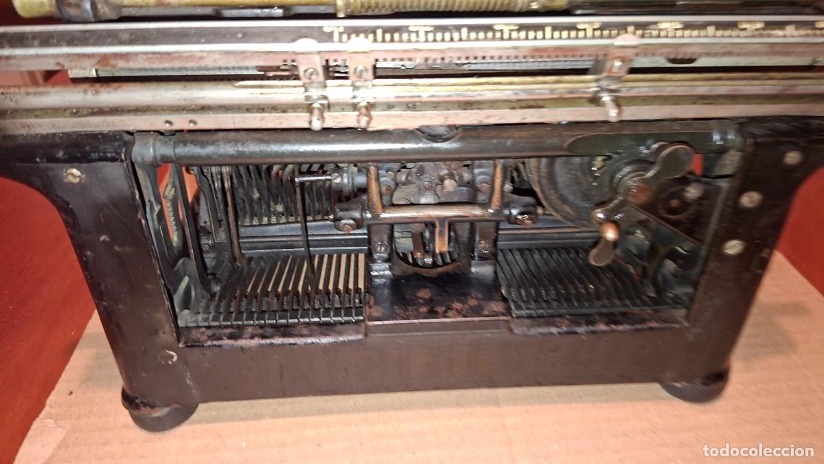 Antig&uuml;edades: M&aacute;quina escribir UNDERWOOD - Foto 6