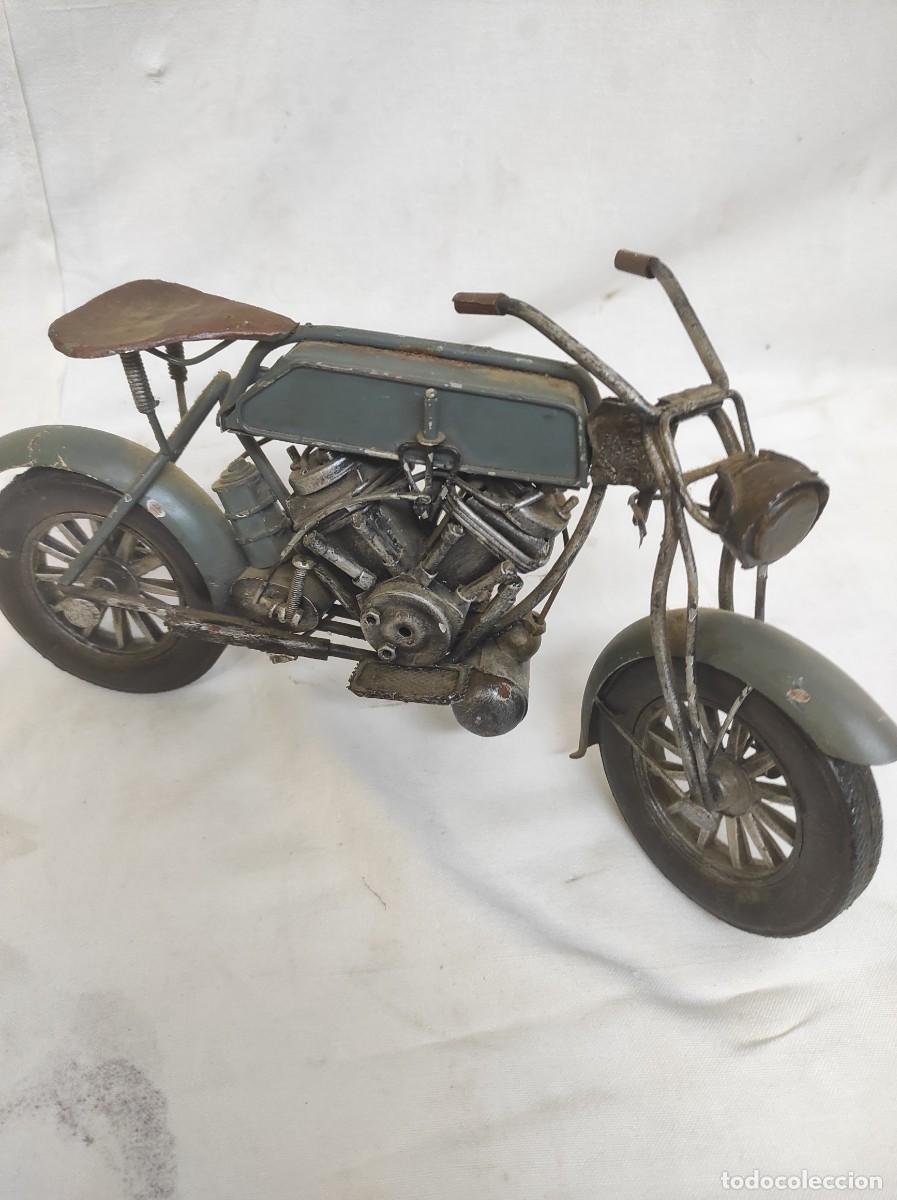Antig&uuml;edades: Preciosa moto decorativa metalica estilo Harley!
