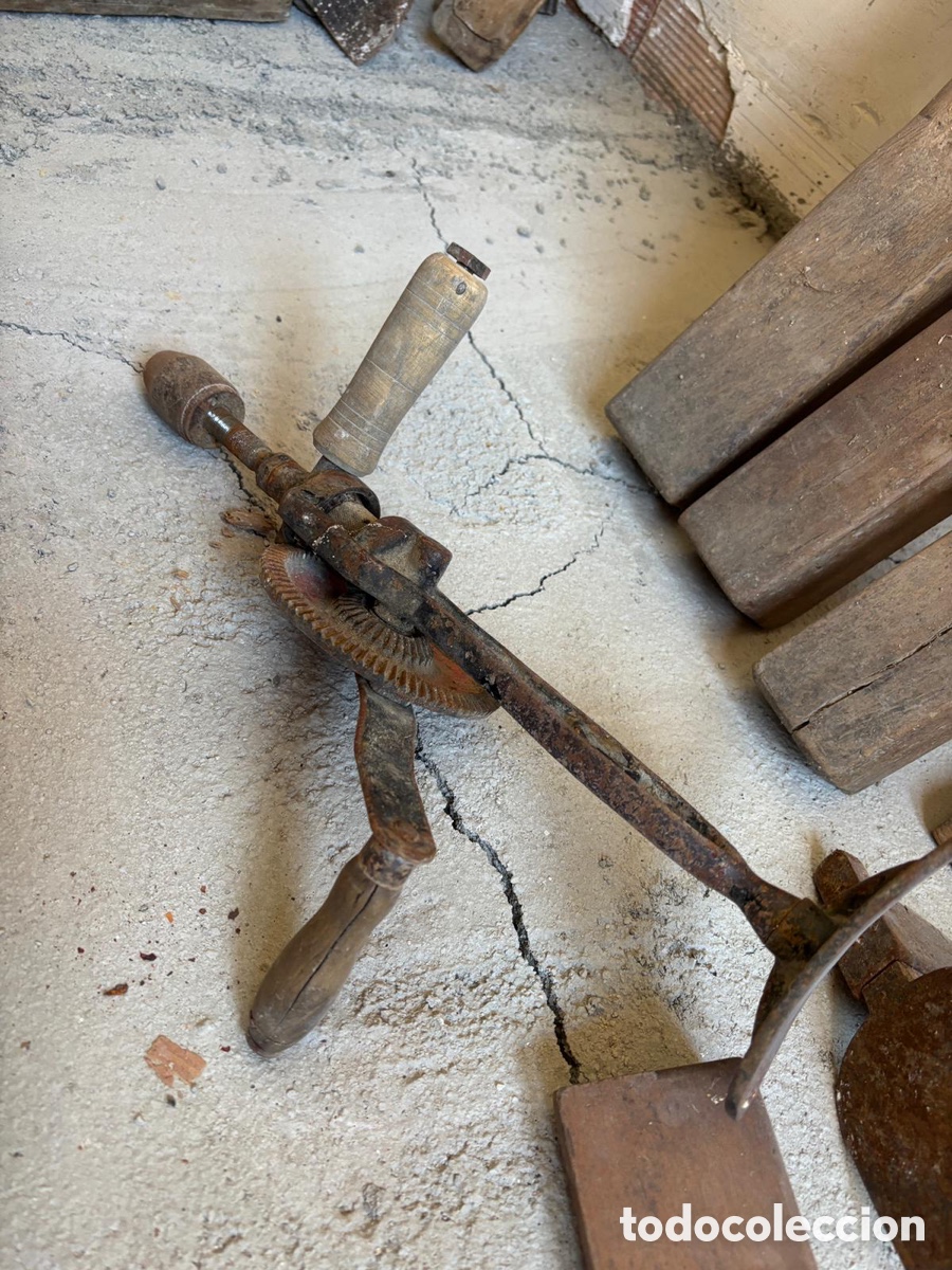 Antig&uuml;edades: Antiguo taladra de carpintero