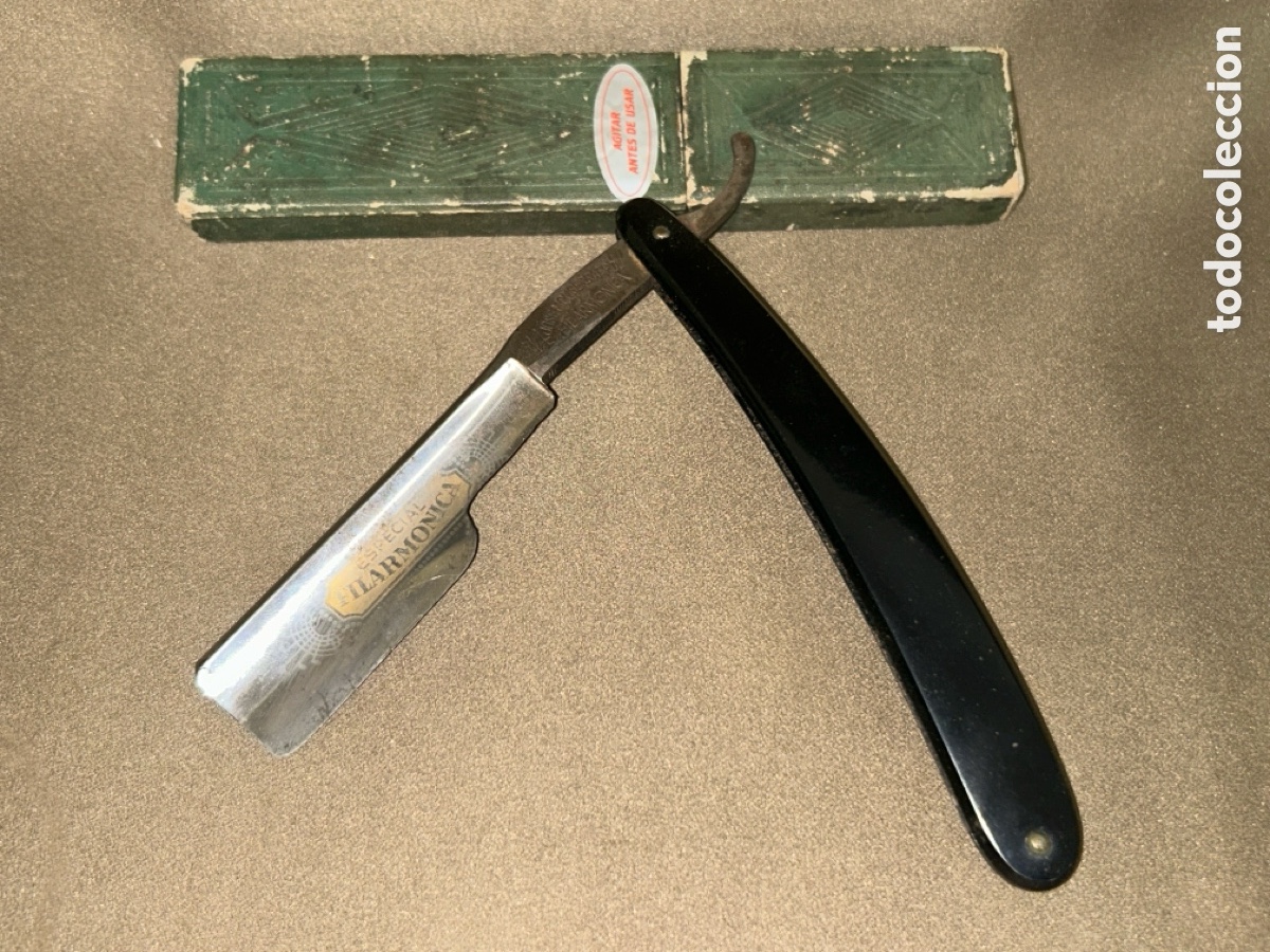 Antig&uuml;edades: NAVAJA DE BARBERO FILARM&Oacute;NICA ESPECIAL EN SU CAJA ORIGINAL &ldquo;PARTIDA&rdquo; *VER FOTOS*