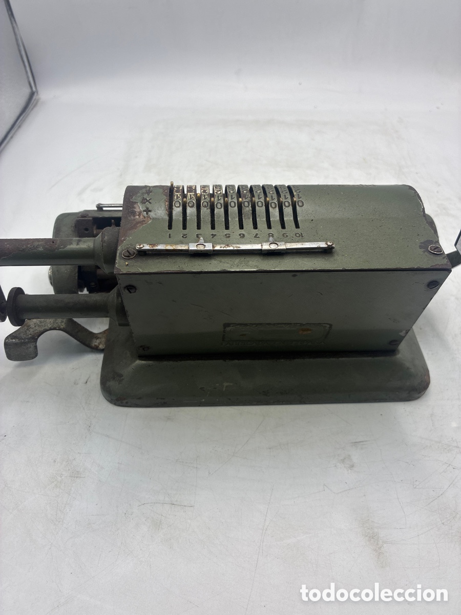 Antig&uuml;edades: M&aacute;quina de Calcular Minerva. - Foto 8
