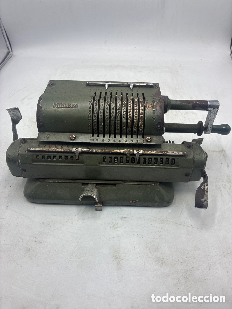 Antiques: M&aacute;quina de Calcular Minerva.