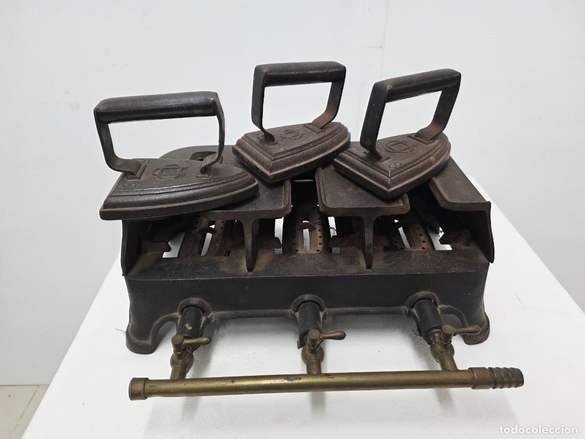 Antig&uuml;edades: Calentador de planchas antiguo - Foto 4