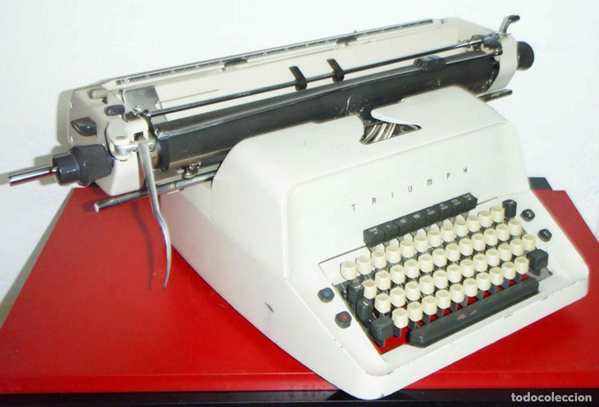 Antig&uuml;edades: M&aacute;quina de escribir TRIUMPH - Foto 2