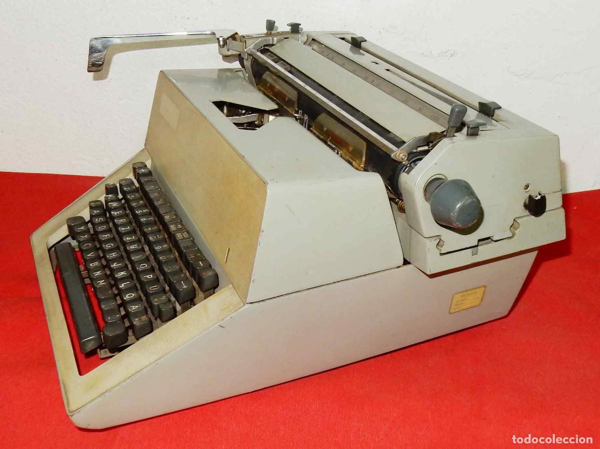 Antig&uuml;edades: M&aacute;quina de escribir M14 - Foto 4