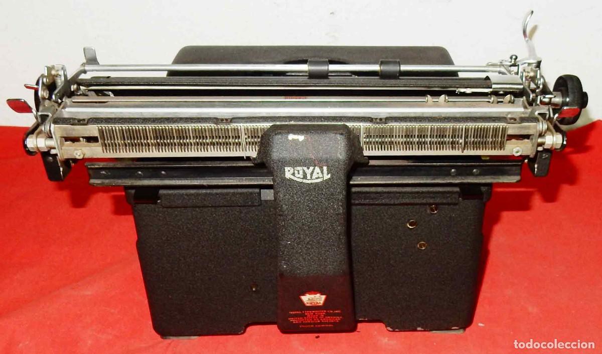 Antig&uuml;edades: M&aacute;quina de escribir ROYAL - Foto 7