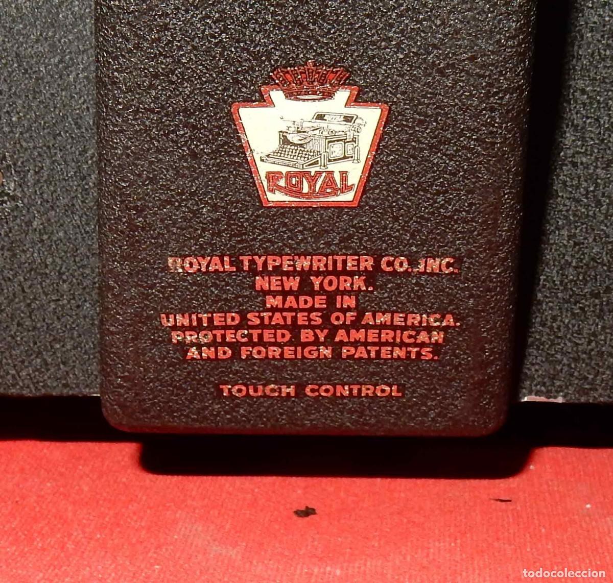 Antig&uuml;edades: M&aacute;quina de escribir ROYAL - Foto 8