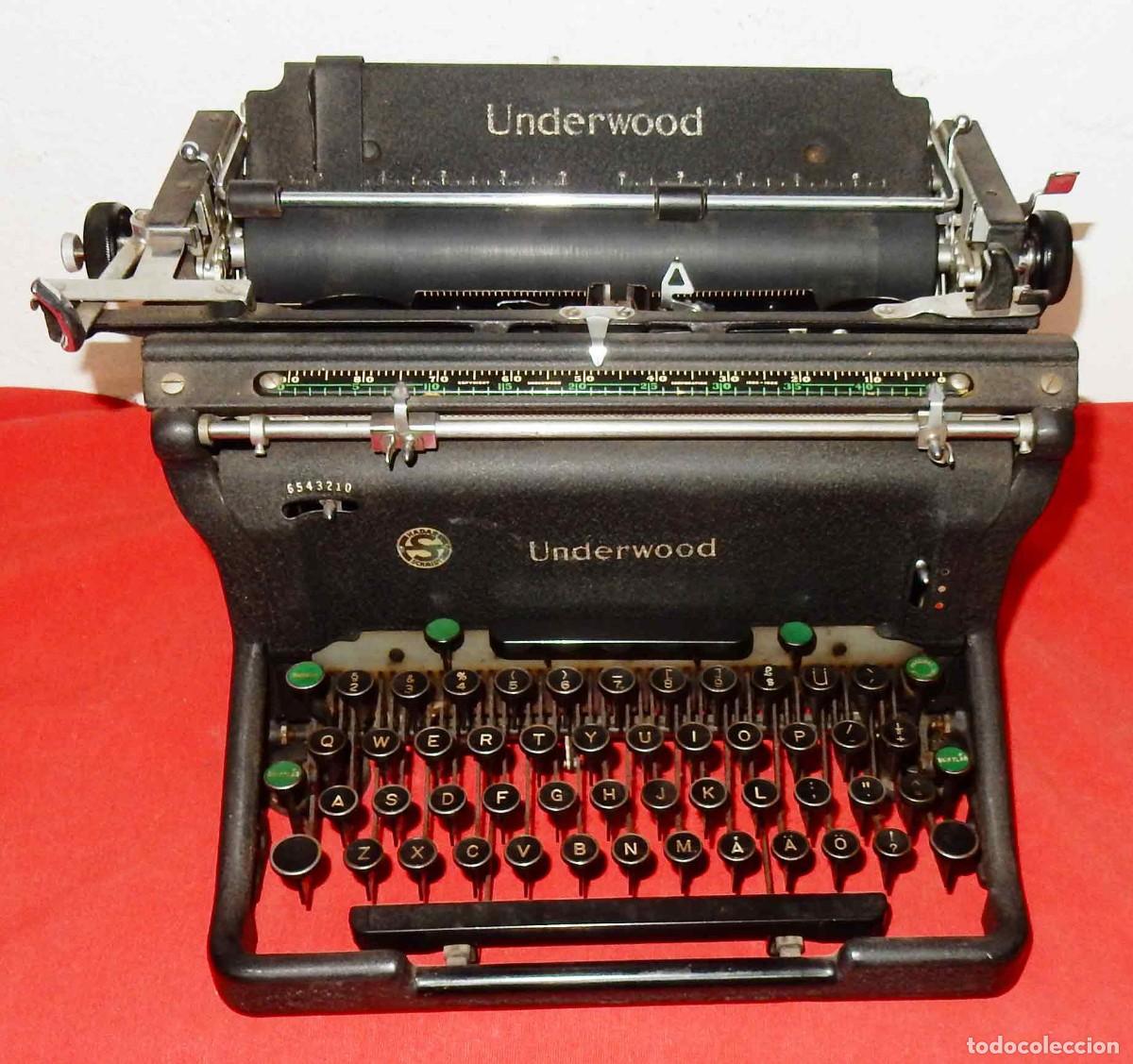 Antig&uuml;edades: M&aacute;quina de escribir UNDERWOOD