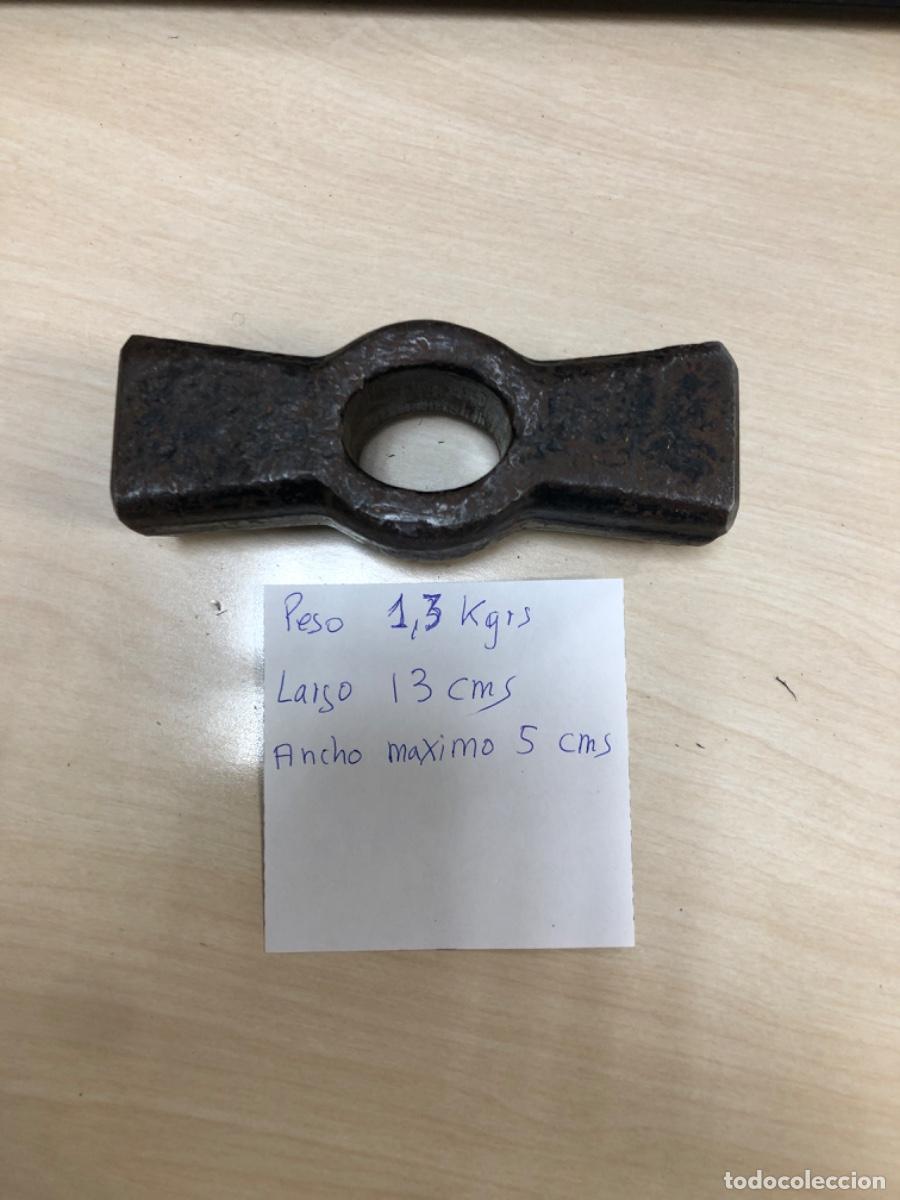 Antig&uuml;edades: CABEZA DE MARTILLO. 1,3 Kgs